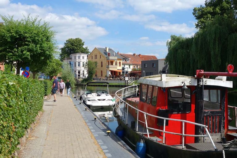 Gemütlich an der Elde entlangflanieren