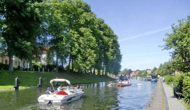 Gemütlich die Elde runterschippern